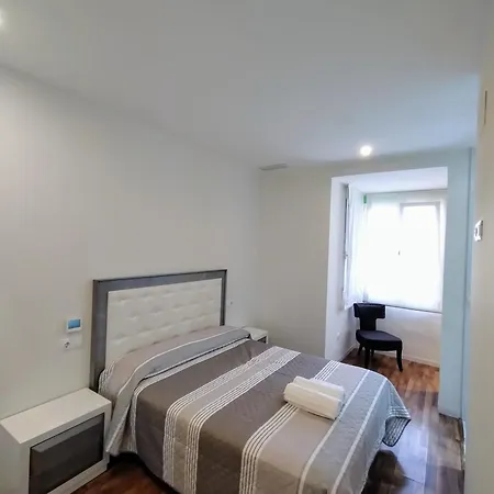 Alicante Suite Centro habitación con baño privado-2